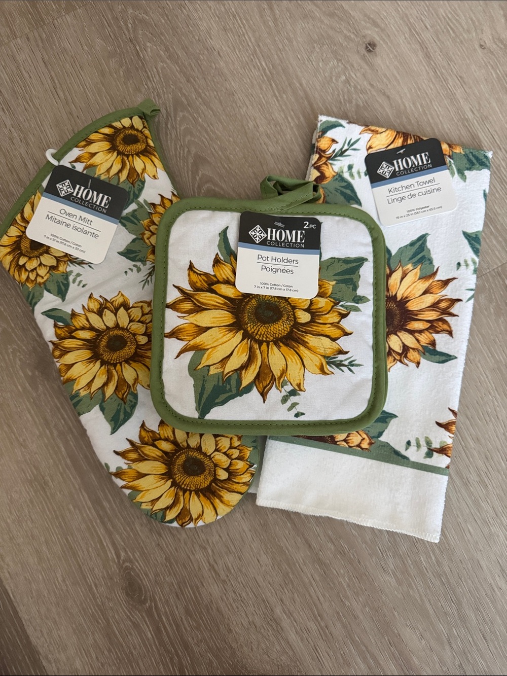 Summertime Sunflower 4 piece Kitchen Linen Set NEW 🏷️